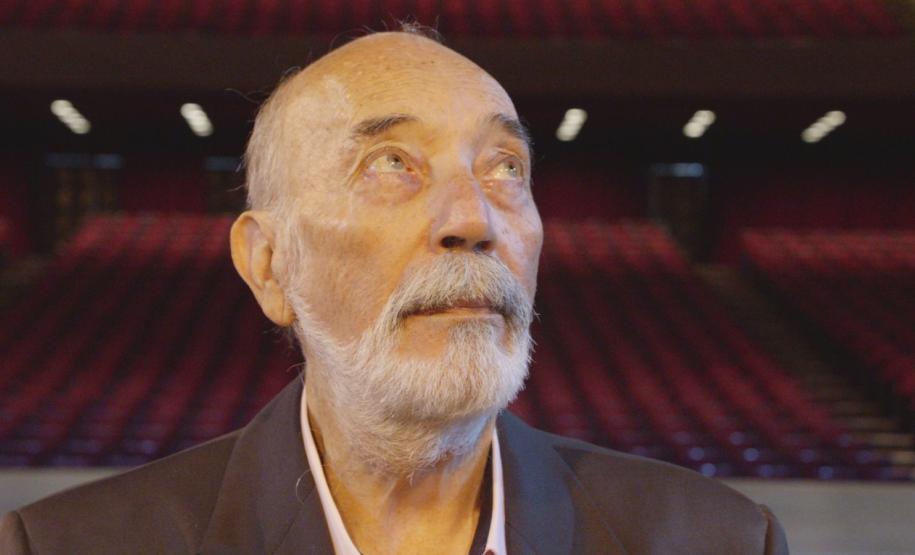 José Basso (1941-2025): um pilar do teatro paranaense e da memória do Teatro Guaíra