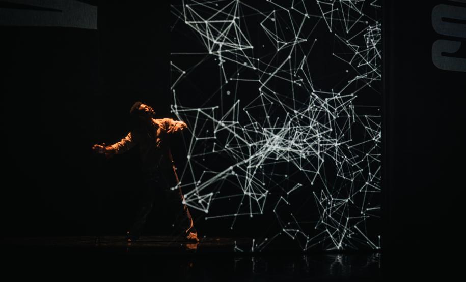 Turnê do BTG leva dança contemporânea a Arapongas e Jacarezinho com ‘V.I.C.A’. e ‘Castelo’