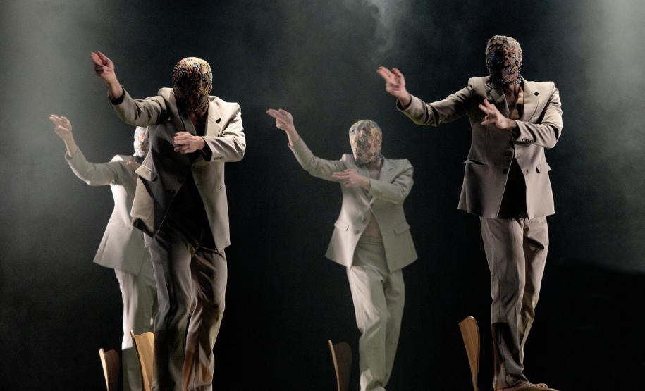 Balé Teatro Guaíra conquista crítica dinamarquesa em turnê internacional