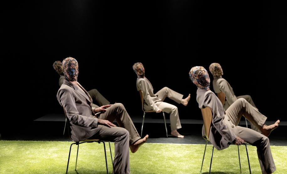 Balé Teatro Guaíra conquista crítica dinamarquesa em turnê internacional