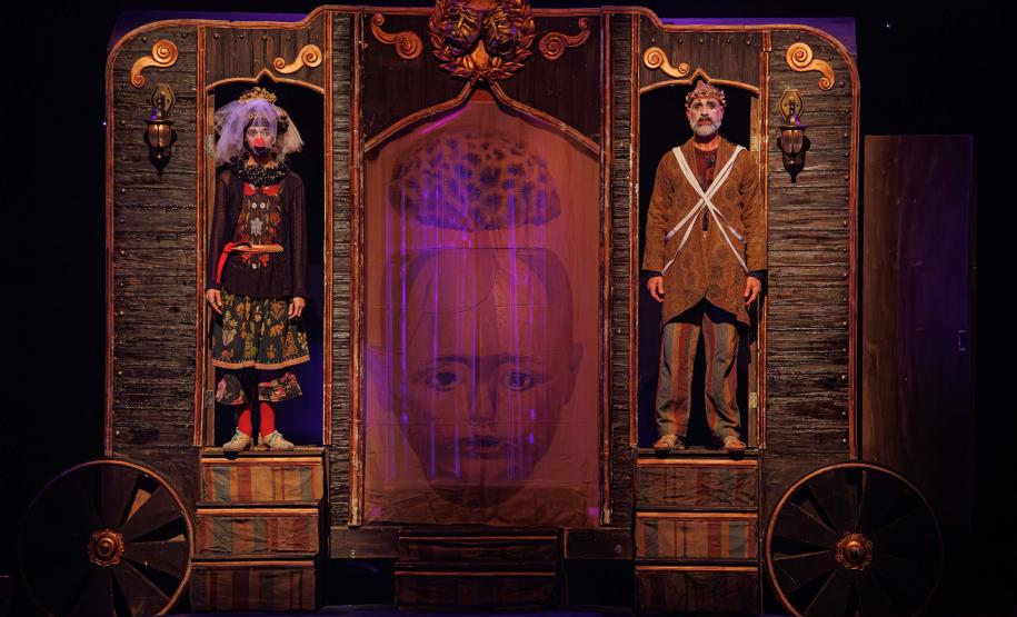 A G2 Cia de Dança Teatro Guaíra levará o espetáculo “GAG – Uma livre adaptação de Heinrich Von Kleist sobre o Teatro de Marionetes” ao Festival de Dança de Londrina, no dia 07 de outubro.