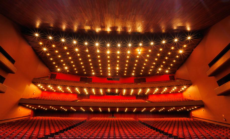 Teatro Guaíra é indicado ao Prêmio Cenym 2025 como melhor casa de espetáculos do Brasil