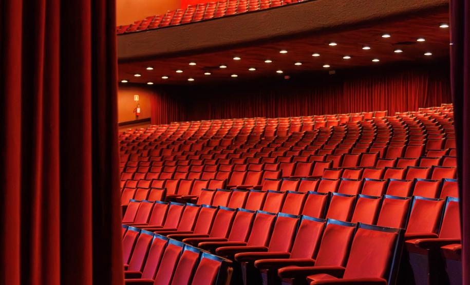 Teatro Guaíra é indicado ao Prêmio Cenym 2025 como melhor casa de espetáculos do Brasil
