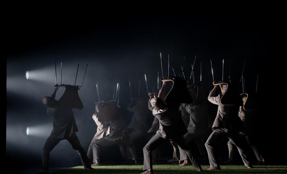 Stol na Dinamarca - Balé Teatro Guaíra