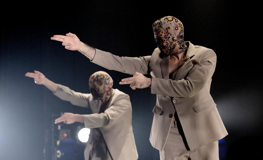 Stol na Dinamarca - Balé Teatro Guaíra