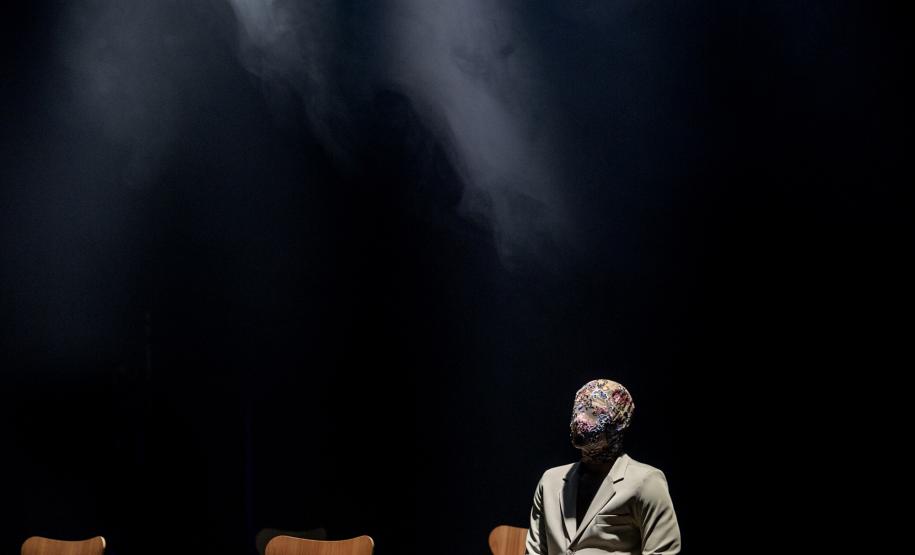 Stol na Dinamarca - Balé Teatro Guaíra