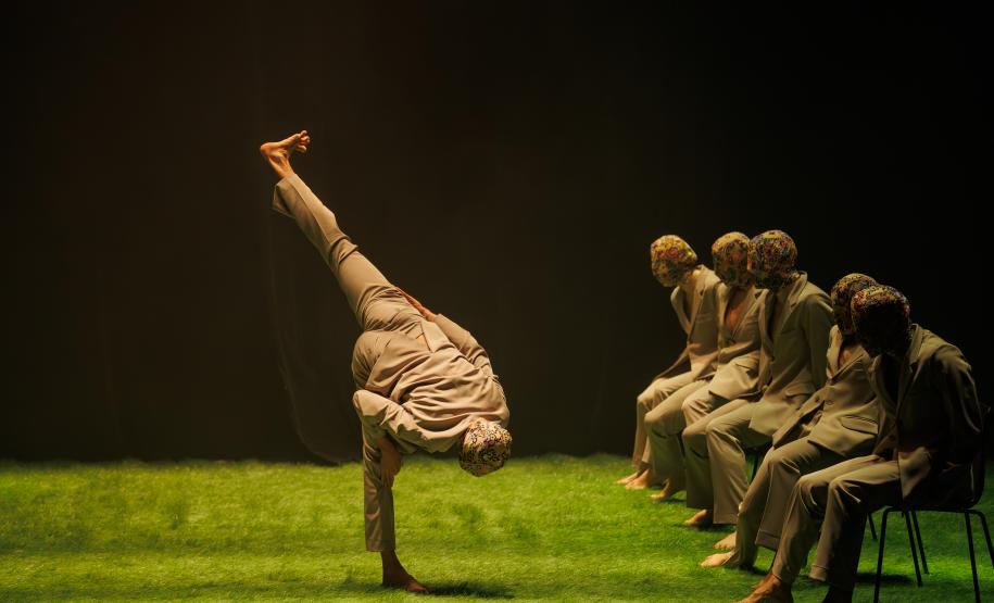 Duas noites de casa cheia marcam sucesso de V.I.C.A. e Stol no Guairinha