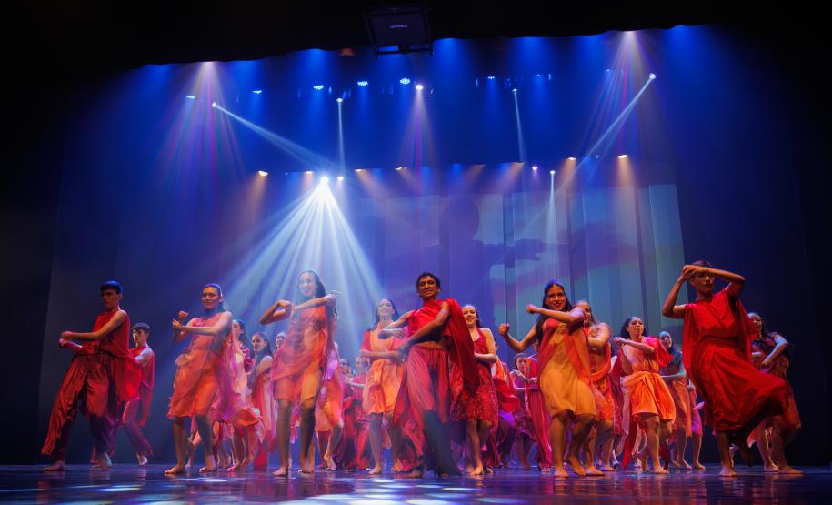 Ingressos a partir de R$10: espetáculos do Teatro Guaíra para ver até o fim do ano