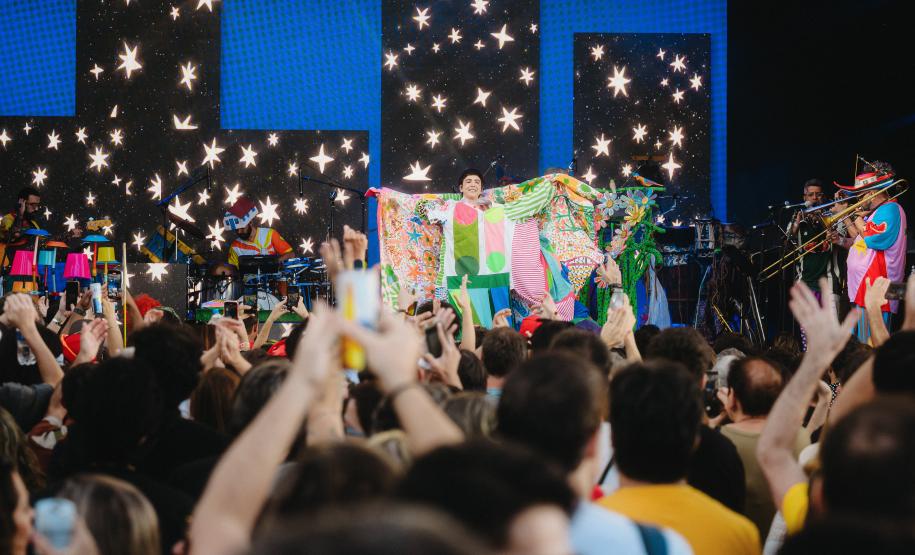 "O Quarto no Palco": Adriana Partimpim apresenta show inédito no Guairão