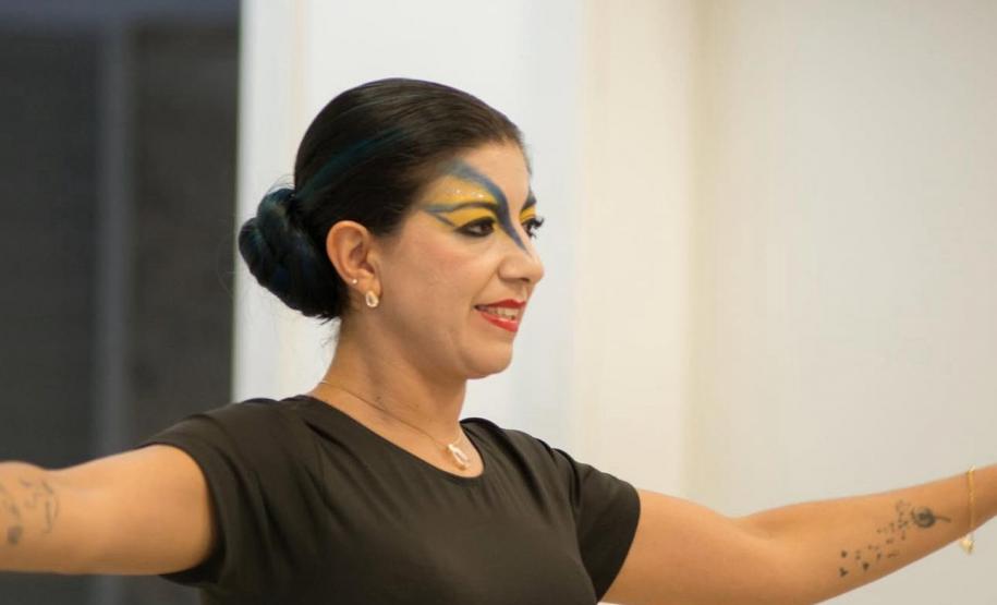  Escola Kaesemodel de Danças apresenta "Homenagem ao Cirque du Soleil" no Guairinha