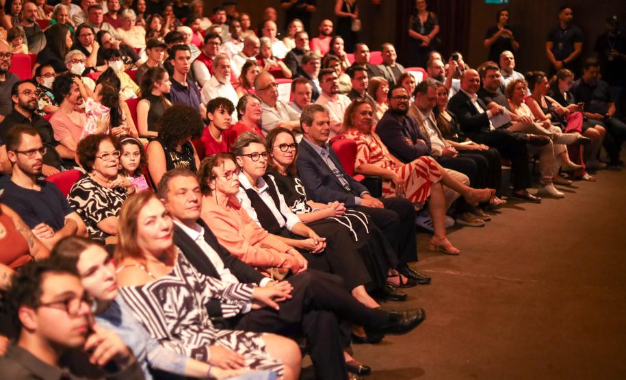 Orquestra Sinfônica do Paraná abre o Festival de Música de Maringá e encanta o público