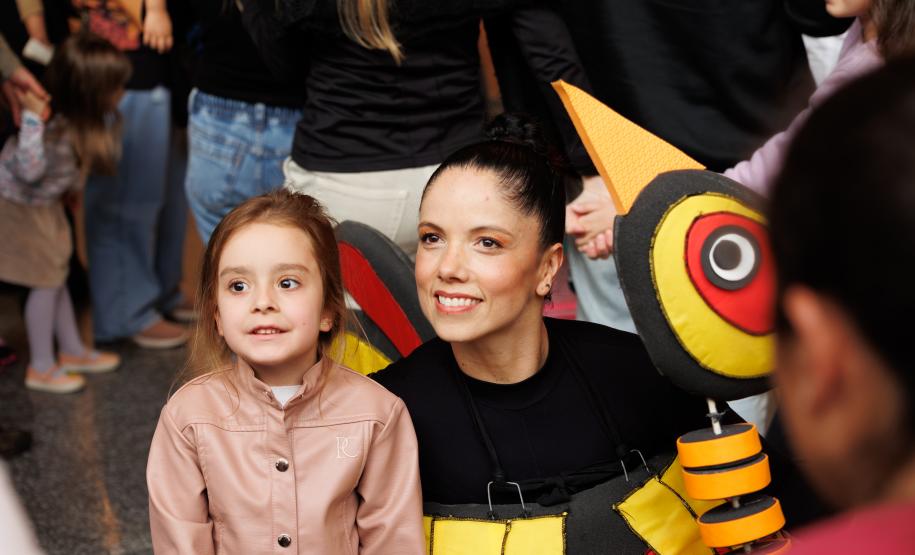 Mês das Crianças: Guaíra para Todos leva arte a mais de 7,5 mil crianças em 2025