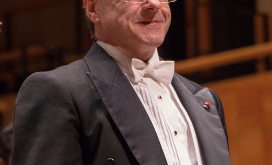 Maestro Roberto TIbiriçá