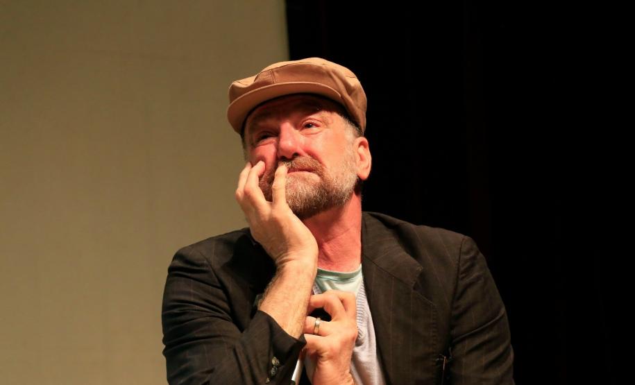 Estreia no Guairinha: “A Travessia”, espetáculo aborda os desafios da aposentadoria