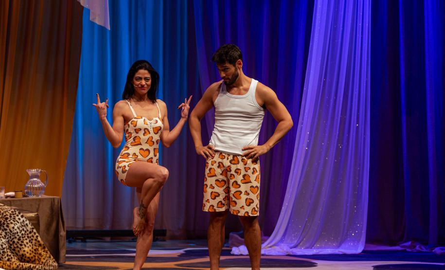 Do aclamado dramaturgo Peter Quilter, comédia “A Manhã Seguinte” chega ao Guairinha