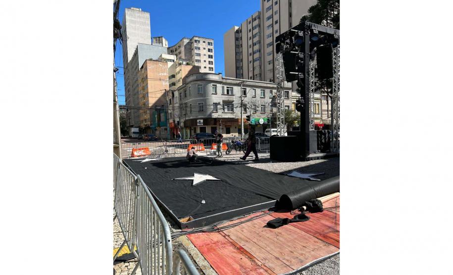 Teatro Guaíra será palco da abertura oficial do Natal de Curitiba 2025