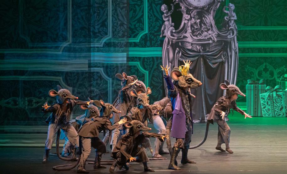 Teatro Guaíra será palco da abertura oficial do Natal de Curitiba 2025