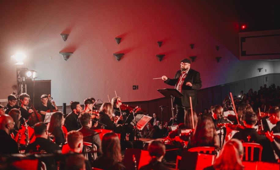 Palmeira Jazz Sinfônica apresenta o espetáculo “América Latina In Concert” no Guairinha