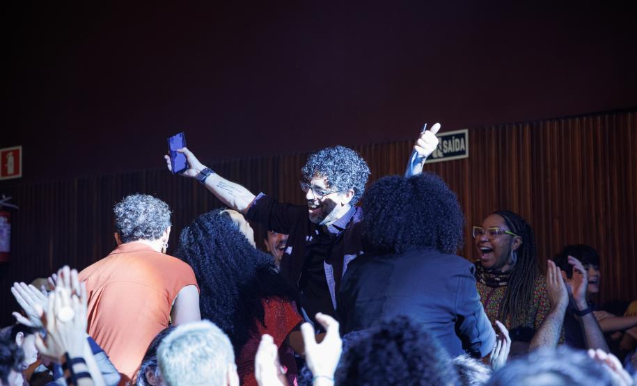 Entrega do Prêmio Gralha Azul aconteceu nesta segunda-feira (01)