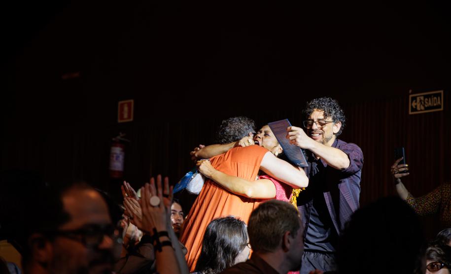 Entrega do Prêmio Gralha Azul aconteceu nesta segunda-feira (01)