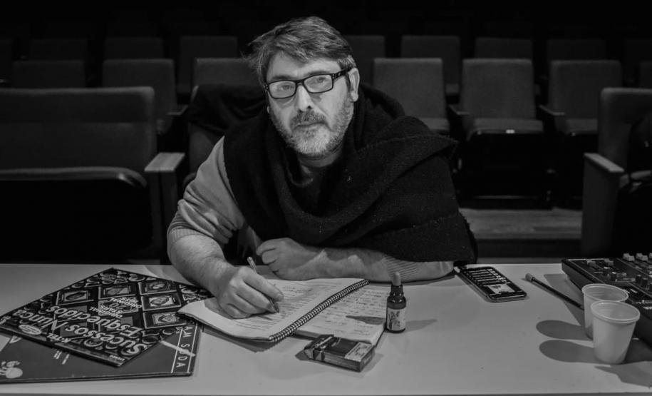 Paraná se despede de Mauricio Vogue, um dos grandes nomes do teatro e da música paranaense.