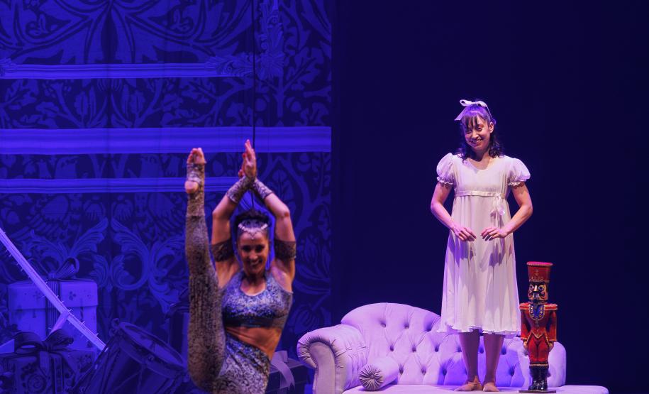 “O Quebra-Nozes”: montagem do Teatro Guaíra emociona plateia lotada na primeira noite de apresentação