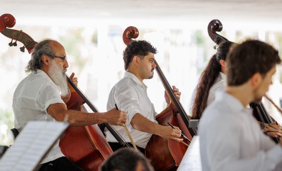 Orquestra Sinfônica do Paraná no Museu Oscar Niemeyer em dezembro de 2025