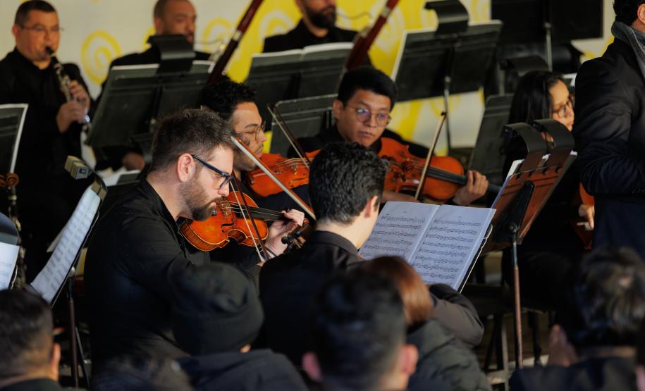 A série de concertos Mostly Mozart no Mon com a Orquestra Sinfônica do Paraná está de volta em 2026. A primeira apresentação será neste sábado(28) às 16h.