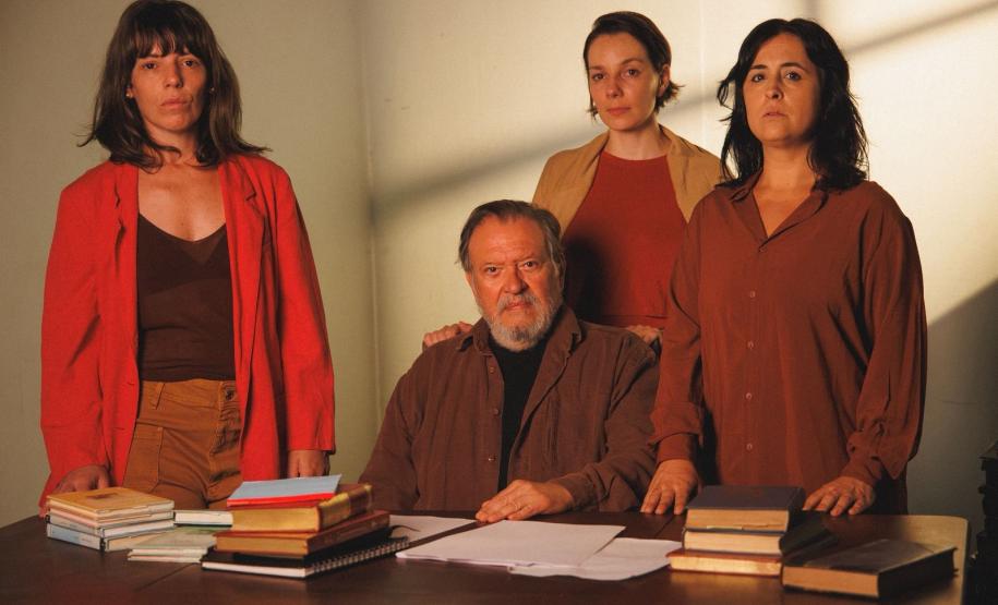 Entre guerra e afeto: “Conto de Farida” estreia no Teatro José Maria Santos com Luís Melo