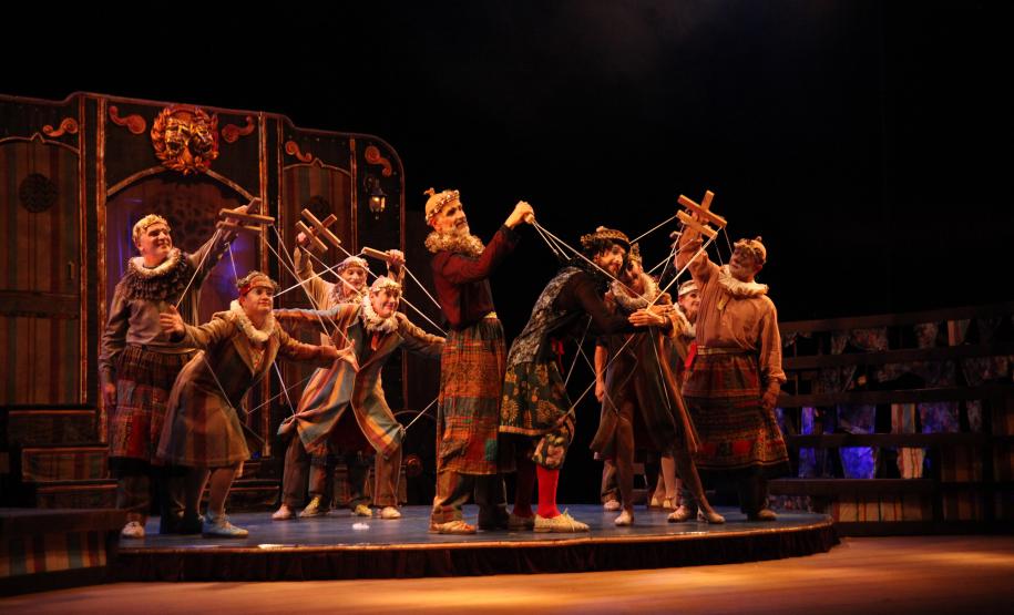 Estreia da temporada 2026 da G2 Cia de Dança emociona o público de Maringá