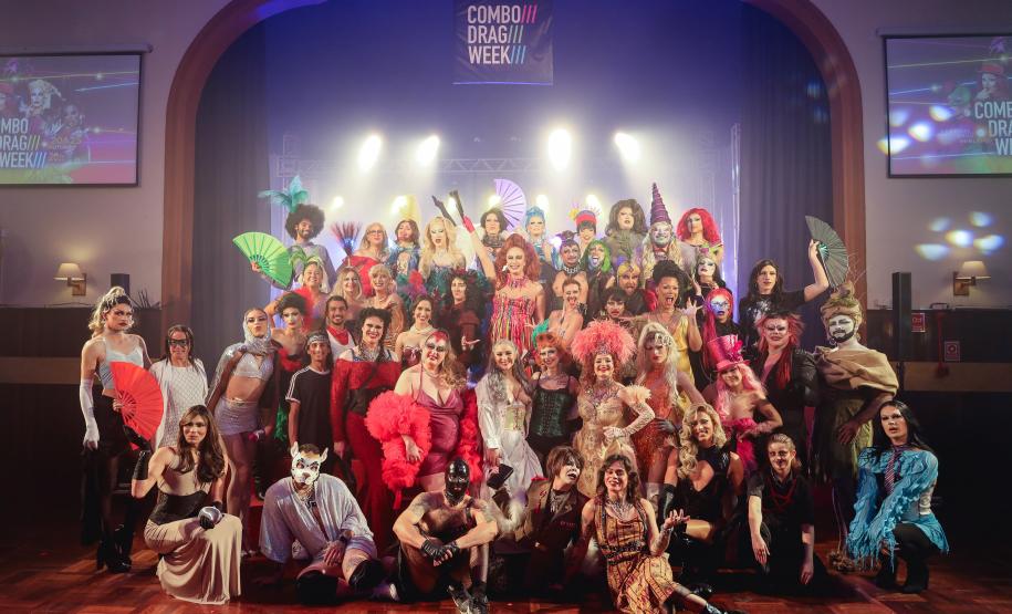 “O Grande Cabaré COMBO DRAG WEEK”