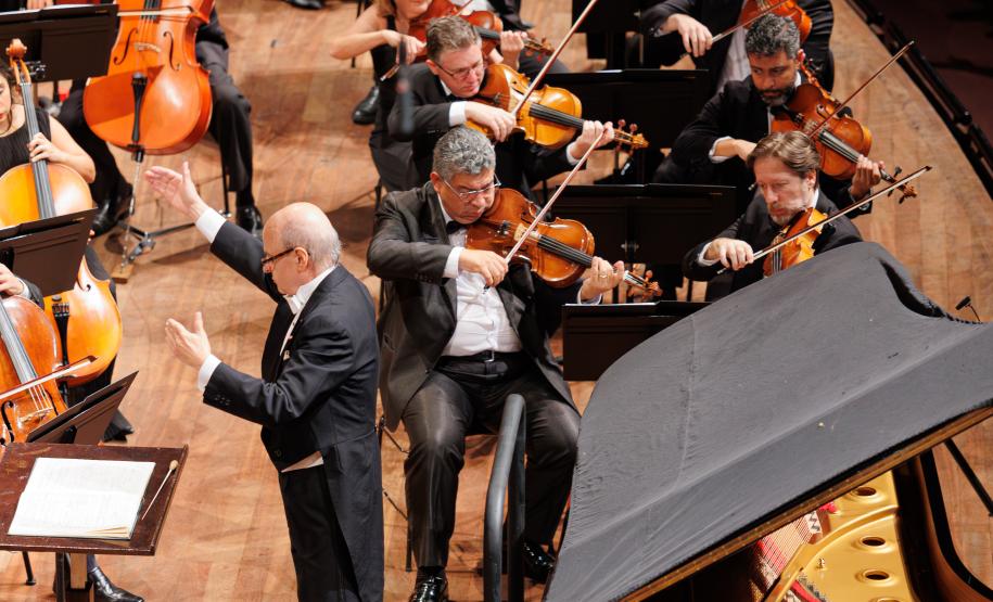 Orquestra Sinfônica do Paraná abre temporada 2026 com novo piano e solista internacional