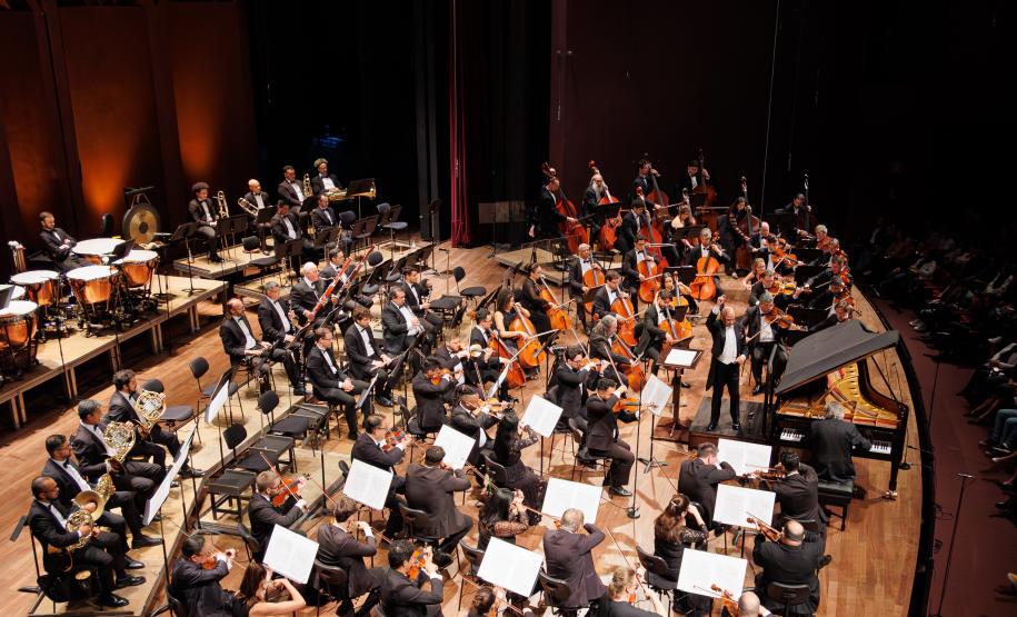 Orquestra Sinfônica do Paraná abre temporada 2026 com novo piano e solista internacional