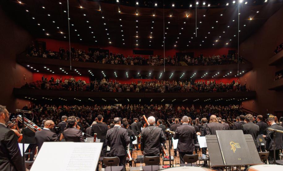 Orquestra Sinfônica do Paraná abre temporada 2026 com novo piano e solista internacional