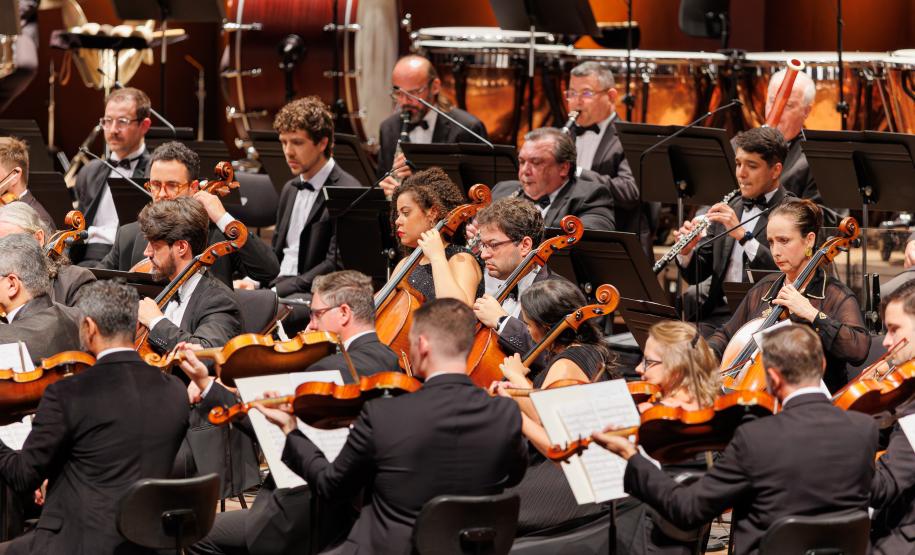 Orquestra Sinfônica do Paraná e Balé Teatro Guaíra abrem seleções para músicos e bailarinos