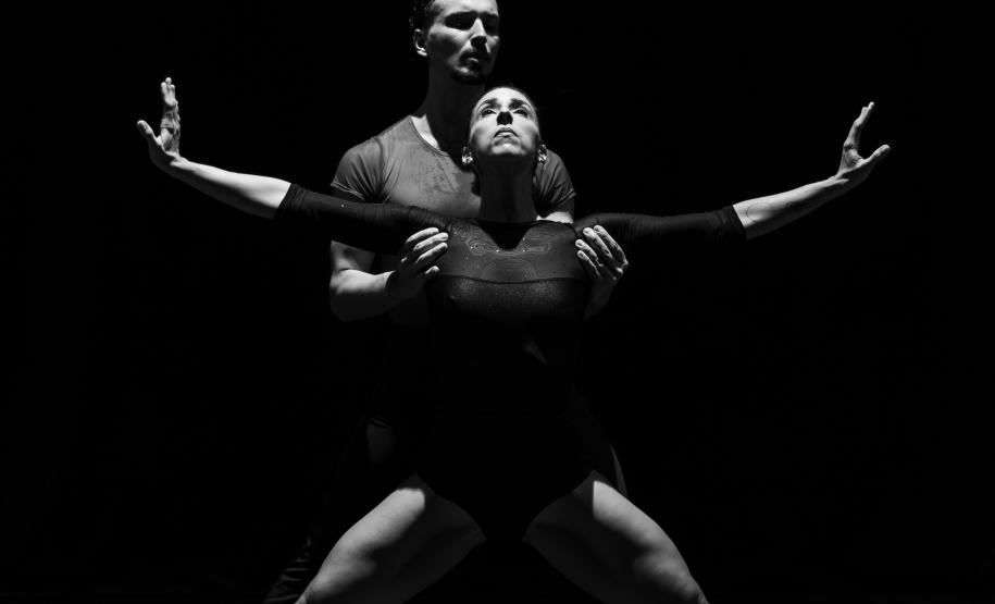 “Tempo de Movimento”: novo espetáculo une Balé Teatro Guaíra e Orquestra Sinfônica do Paraná