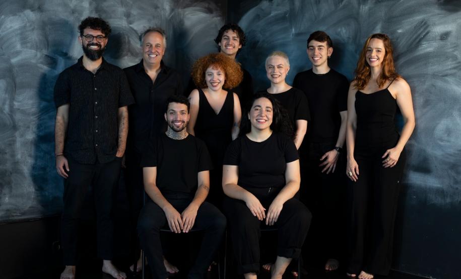 “O Grande Circo Místico e Dança da Meia Lua - In Concert”