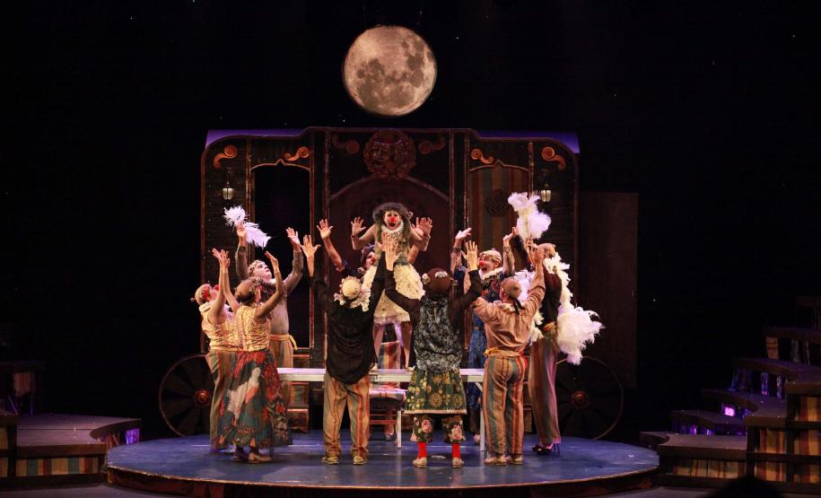 G2 Cia de Dança emociona público com o espetáculo "GAG" em Telêmaco Borba