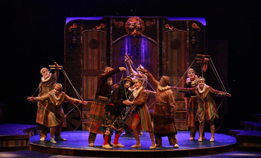 G2 Cia de Dança emociona público com o espetáculo "GAG" em Telêmaco Borba