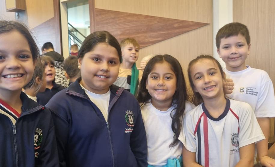 Orquestra Sinfônica do Paraná se apresenta para 700 estudantes em Campo Largo