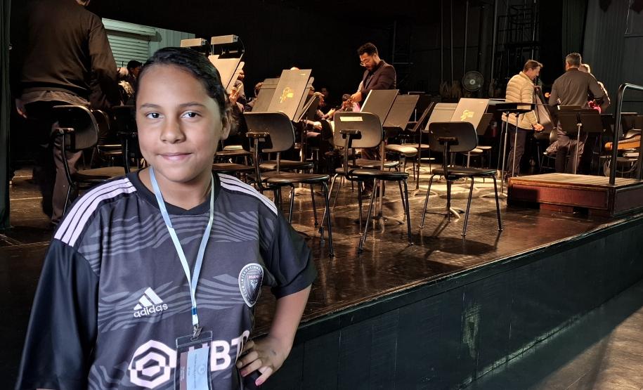 Orquestra Sinfônica do Paraná encanta crianças em concerto didático em Araucária