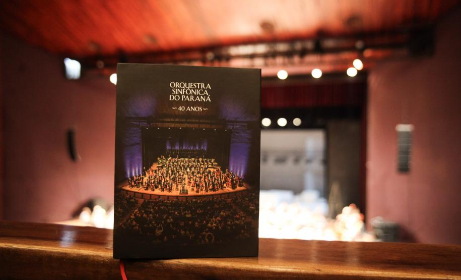 O lançamento do livro que traz a trajetória de 40 anos da OSP será no foyer do auditório Bento Munhoz da Rocha Neto (Guairão), com entrada gratuita.