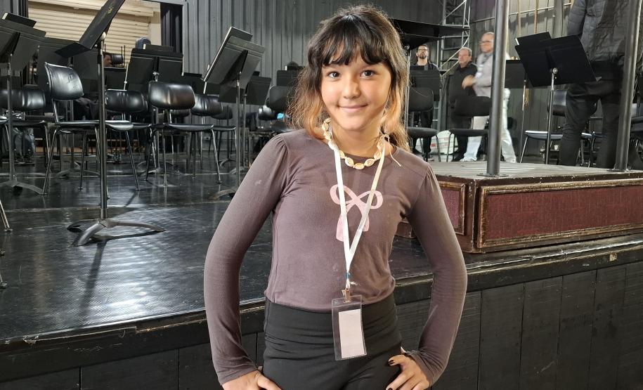 Orquestra Sinfônica do Paraná encanta crianças em concerto didático em Araucária