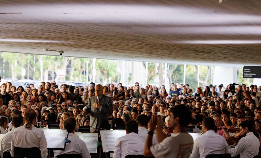Mais de 3 mil pessoas acompanham concerto da série “Mostly Mozart 2 ” da Orquestra Sinfônica do Paraná no MON