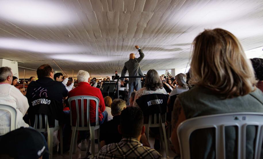 Mais de 3 mil pessoas acompanham concerto da série “Mostly Mozart 2 ” da Orquestra Sinfônica do Paraná no MON