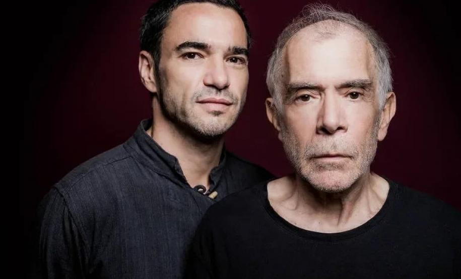 Ricardo e Caio Blat estrelam espetáculo "Subversão Kafka", no Guairinha