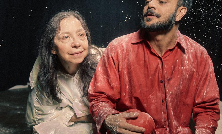 Espetáculo "História" encerra as comemorações dos 25 anos da Companhia Brasileira de Teatro
