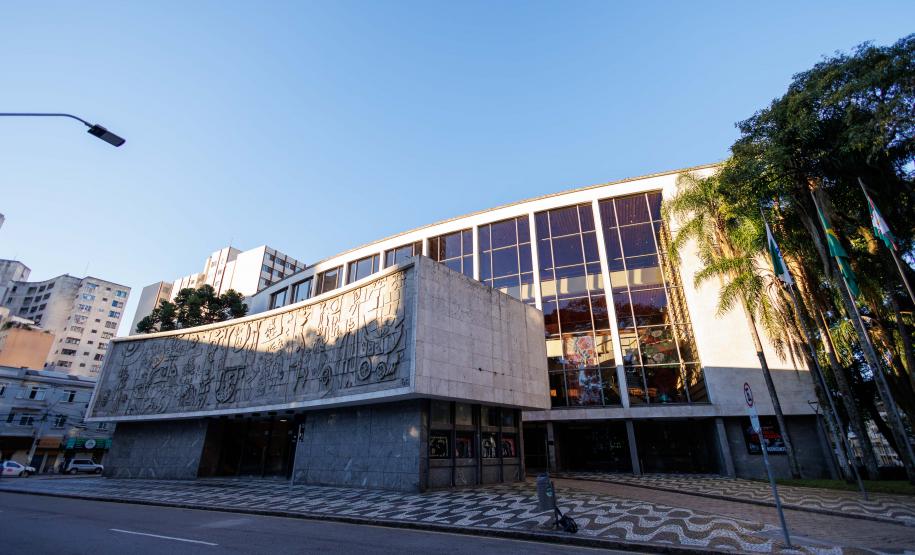Centro Cultural Teatro Guaíra está com a pauta aberta para espetáculos até outubro de 2026.