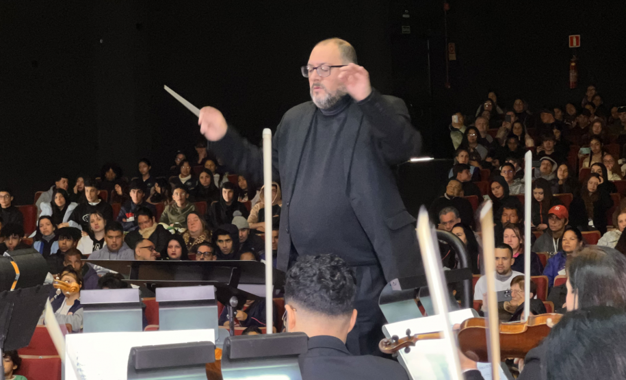 Projeto Guaíra para Todos leva concerto didático a Almirante Tamandaré