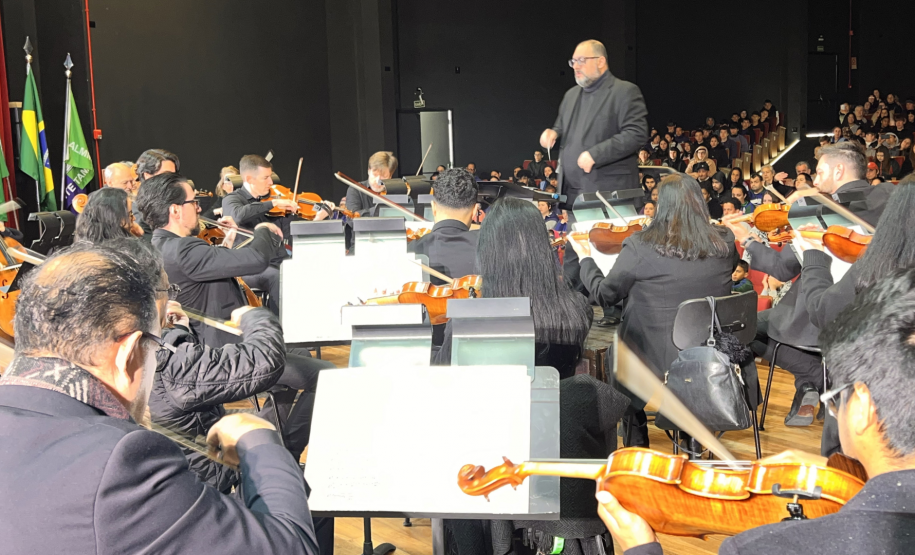 Projeto Guaíra para Todos leva concerto didático a Almirante Tamandaré